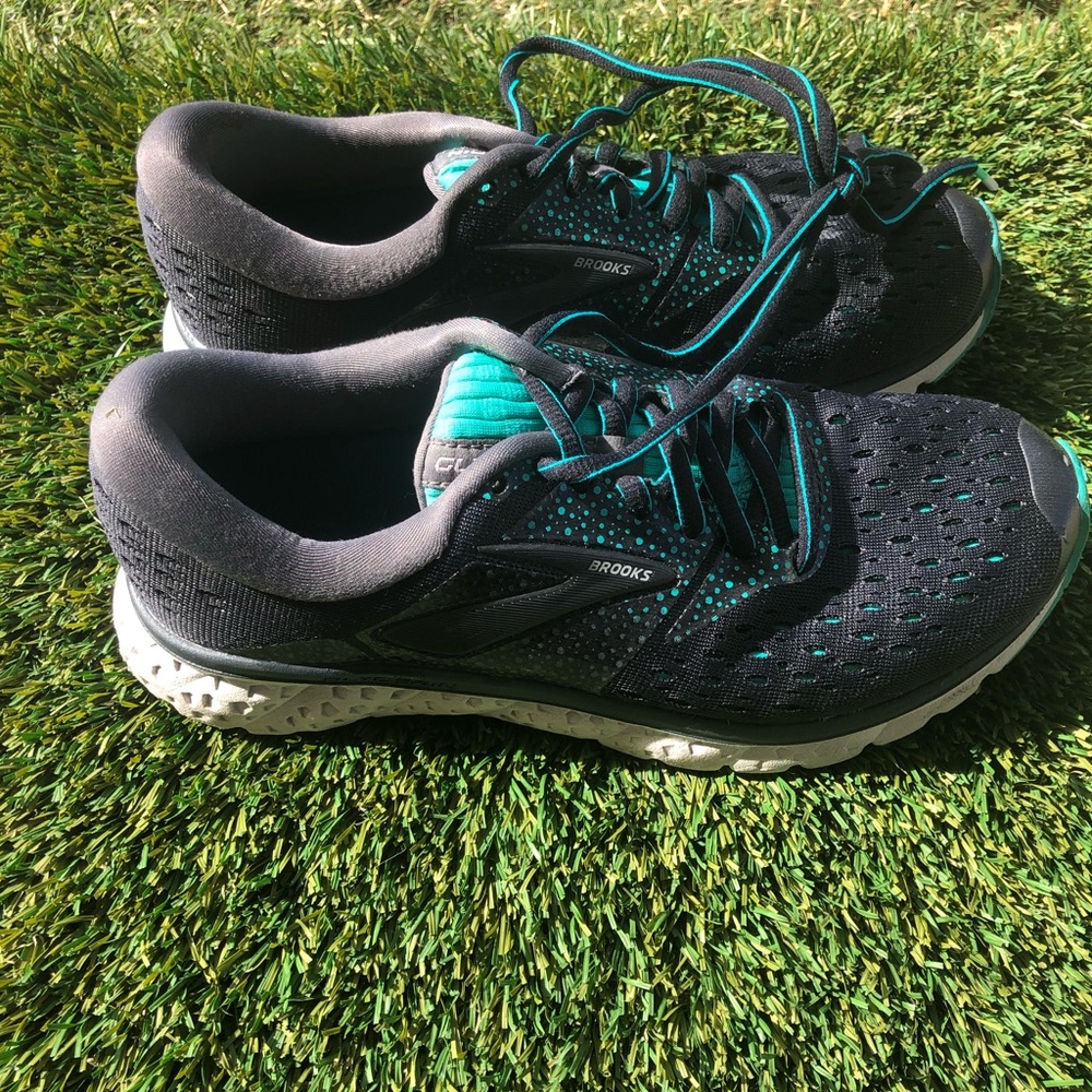 Women’s Brooks Glycerin 16 Running shoes sz 7